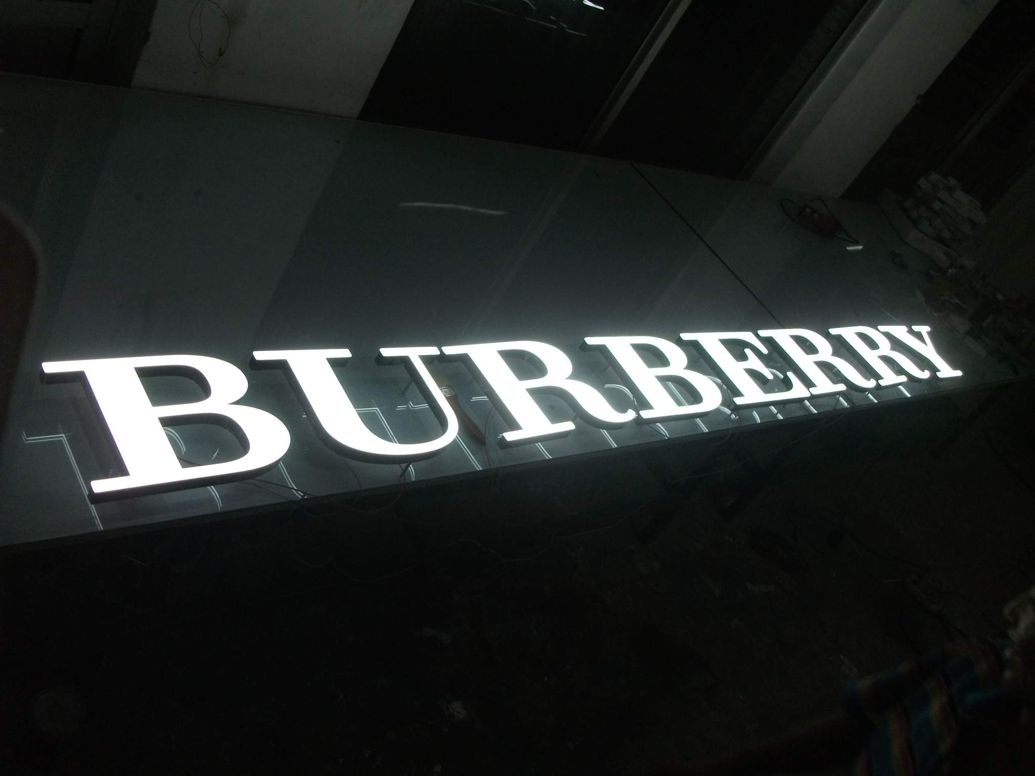 亞克力通體發光字