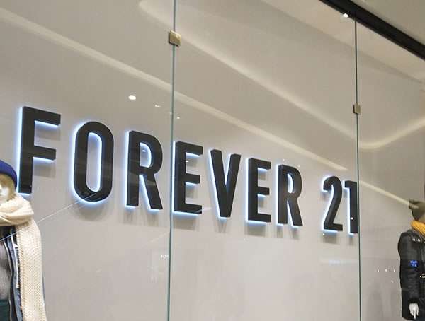 背景墻發(fā)光字制作公司