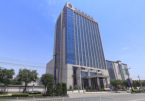 西安吉源大酒店墻體樓頂廣告字制作